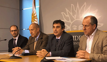 Juan Andrés Roballo, Miguel Toma, Álvaro García y Ernesto Murro Juan Andrés Roballo, Miguel Toma, Álvaro García y Ernesto Murro
