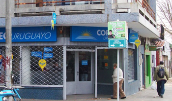 Interesados en inscribirse como autocultivadores deberán presentarse en las oficinas habilitadas del Correo Uruguayo Interesados en inscribirse como autocultivadores deberán presentarse en las oficinas habilitadas del Correo Uruguayo