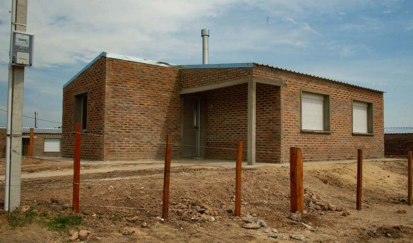 Nueva vivienda de Mevir en Quebracho , Paysandú