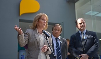 Inauguración del estand de Antel en la Expo Prado