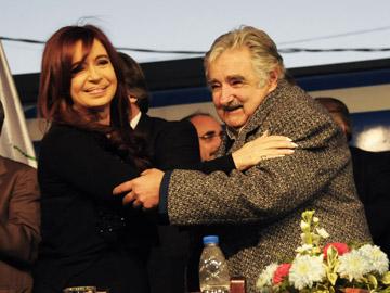 Cristina Fernández y José Mujica