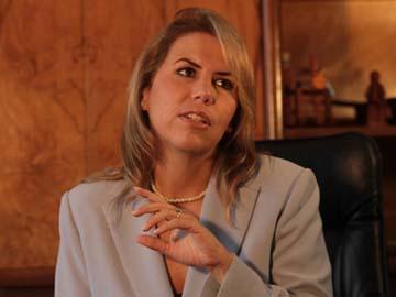 Ministra Liz Cramer Campos Ministra Liz Cramer Campos
