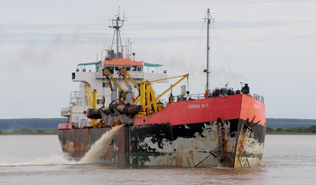 Draga D - 7 de la Administración Nacional de Puertos