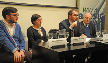 Juan Andrés Roballo en reunión previa al Encuentro Regional de las Américas de la Alianza para el Gobierno Abierto 2016 Juan Andrés Roballo en reunión previa al Encuentro Regional de las Américas de la Alianza para el Gobierno Abierto 2016