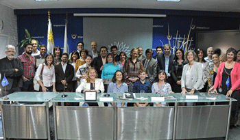 Autoridades en acto de Uruguay Natural