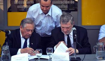 Kreimerman y Bentos en presentación del Centro de Desarrollo Empresarial de Paysandú