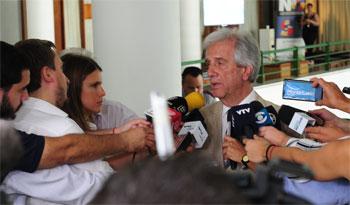 Presidente Vázquez en declaraciones de prensa