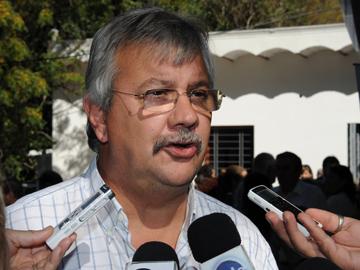 Ministro de Transporte y Obras Públicas, Enrique Pintado