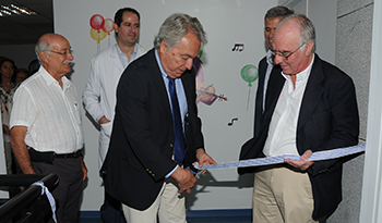 Ney Castillo, Jorge Quian y Richard Millán inauguran laboratorio Ney Castillo, Jorge Quian y Richard Millán inauguran laboratorio