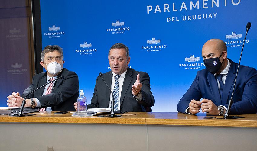 Autoridades del Gobierno en el Parlamento Autoridades del Gobierno en el Parlamento