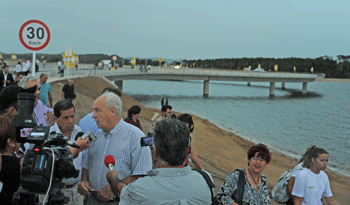 Inauguración del puente de la laguna Garzón Inauguración del puente de la laguna Garzón