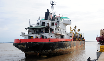 Draga D7 de la Administración Nacional de Puertos