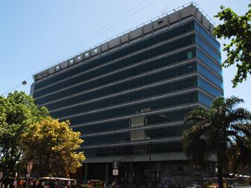 Fachada del BHU Fachada del BHU