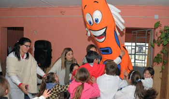 Personaje que anima jornadas de Salud Bucal, "Pillo, Cepillo" Personaje que anima jornadas de Salud Bucal, "Pillo, Cepillo"