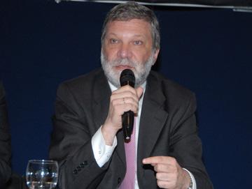 Ministro Roberto Kreimerman Ministro Roberto Kreimerman