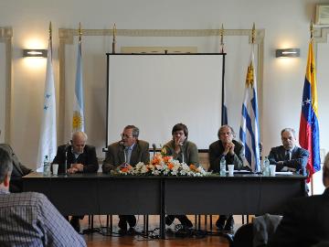 Ehrlich, Arocena e integrantes del Sistema ARCU-SUR Ehrlich, Arocena e integrantes del Sistema ARCU-SUR