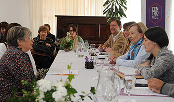 María Julia Muñoz recibe en audiencia a organizaciones sociales de Maldonado María Julia Muñoz recibe en audiencia a organizaciones sociales de Maldonado