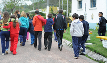 Las adolescentes embarazadas se controlan mejor que las adultas Las adolescentes embarazadas se controlan mejor que las adultas