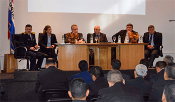 Autoridades del Ministerio del Interior presentan el PADO Autoridades del Ministerio del Interior presentan el PADO