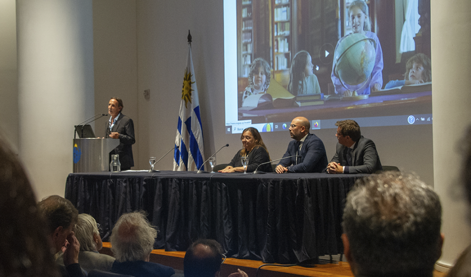 Autoridades de Agesic durante la presentación de la plataforma