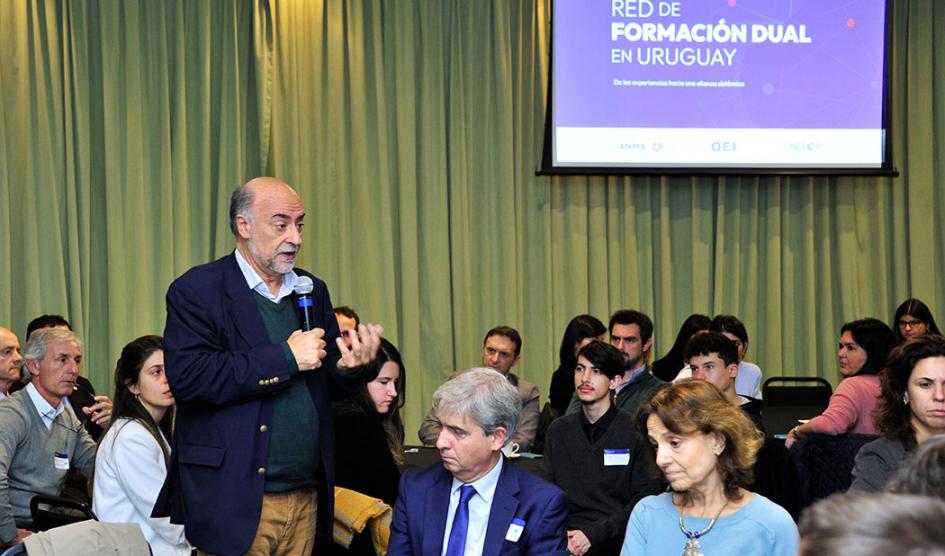 Pablo Mieres en evento de Inefop