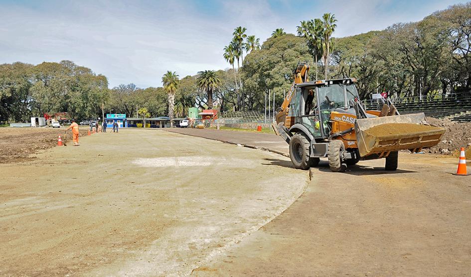 Obras en pista de atletismo