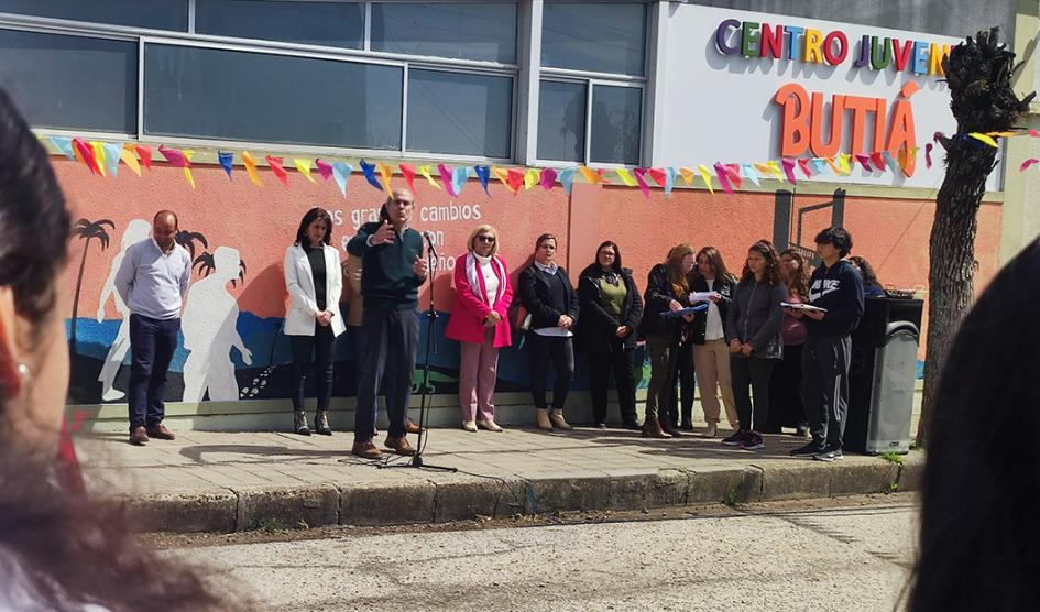IINAU inauguró Centro juvenil en Guichón y celebró 35 años en Fray Bentos
