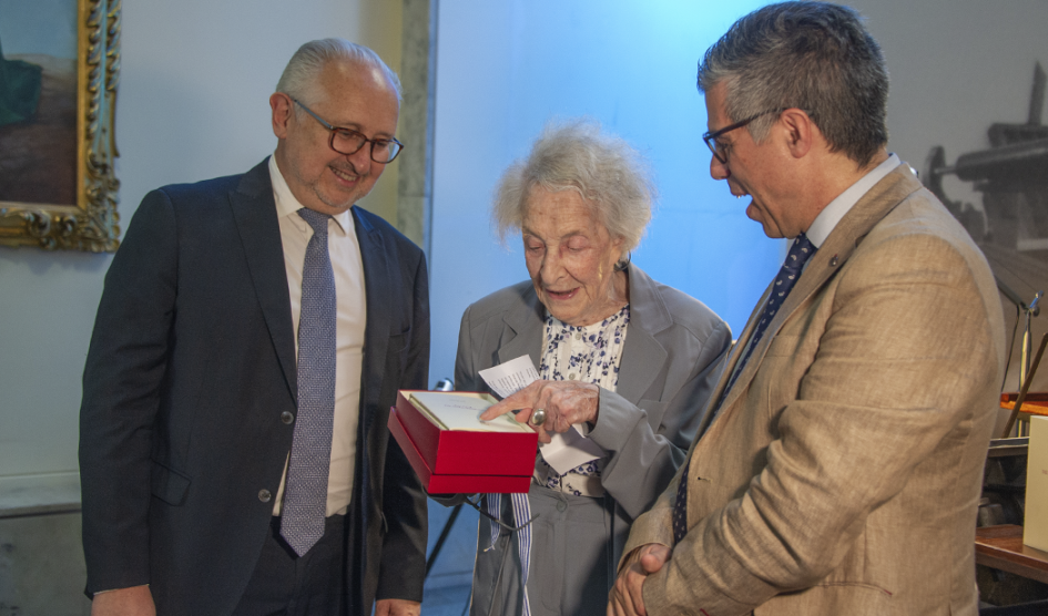 Homenaje a Ida Vitale