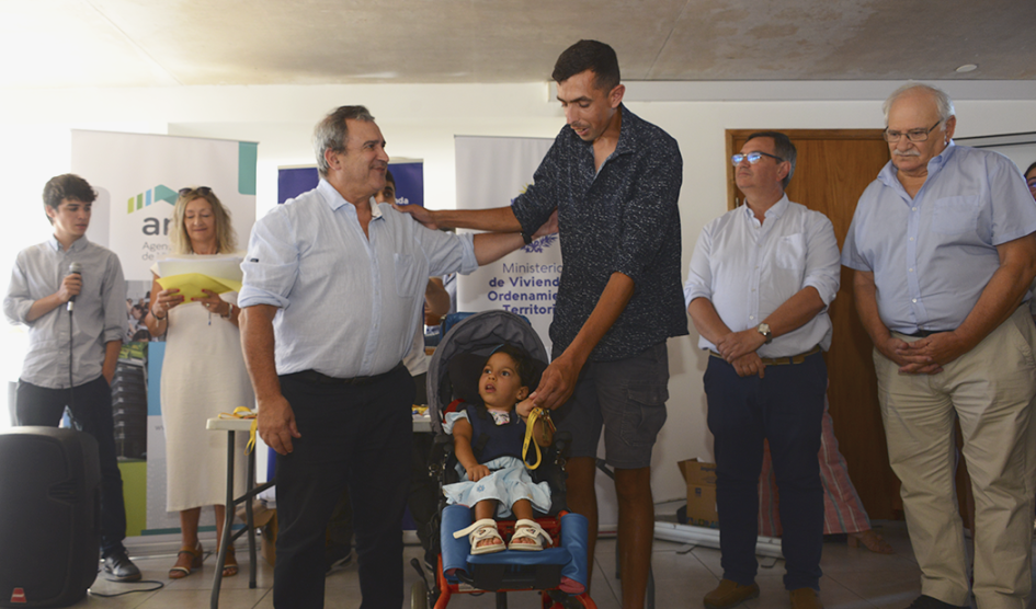 Lozano con beneficiario