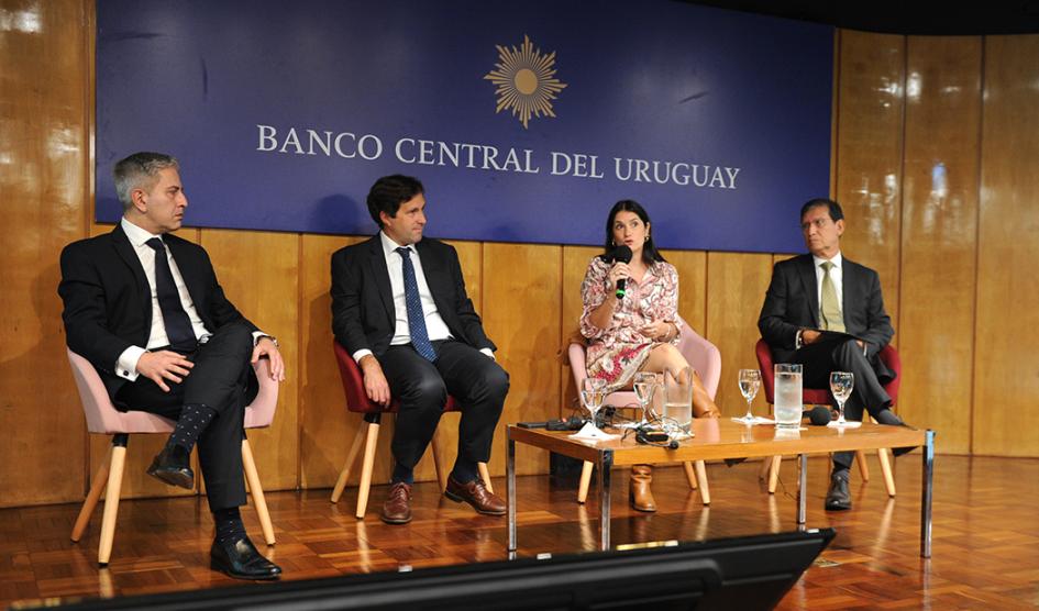 Presentación BCU - CAF