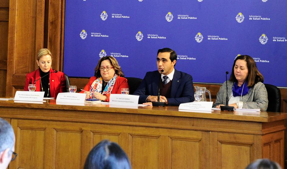 Satdjian y autoridades