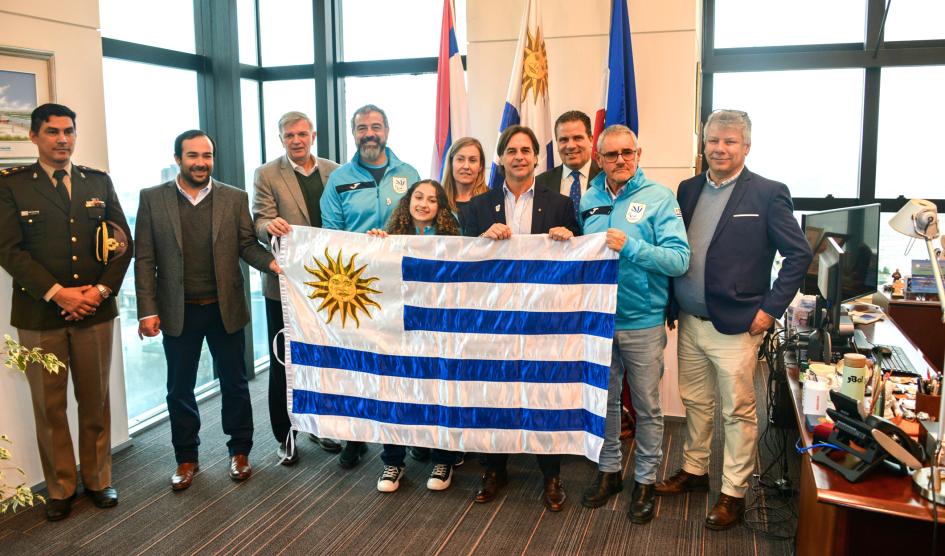 Entrega de pabellón