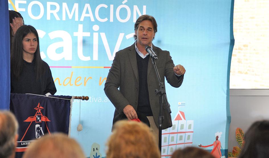 Lacalle Pou en Achar