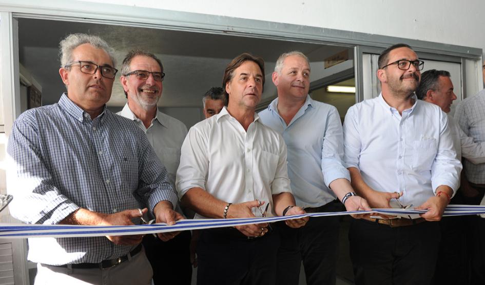 Presidente Lacalle Pou en lanzamiento de zafra de la miel 2024