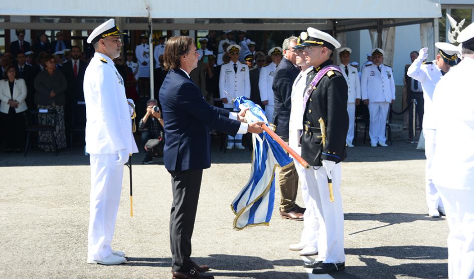 Lacalle Pou en Escuela Naval