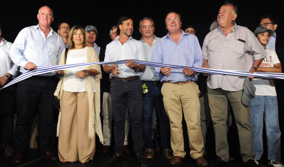 Lacalle Pou inaugura obras en ruta 6