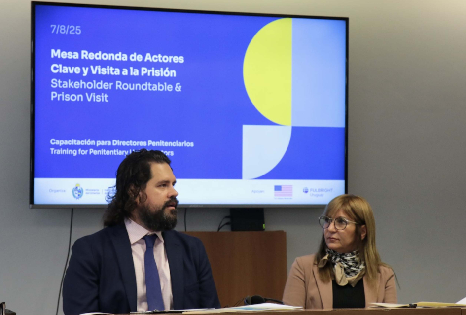 Experto internacional y directora del INR brindan capacitación a operadores penitenciarios Experto internacional y directora del INR brindan capacitación a operadores penitenciarios