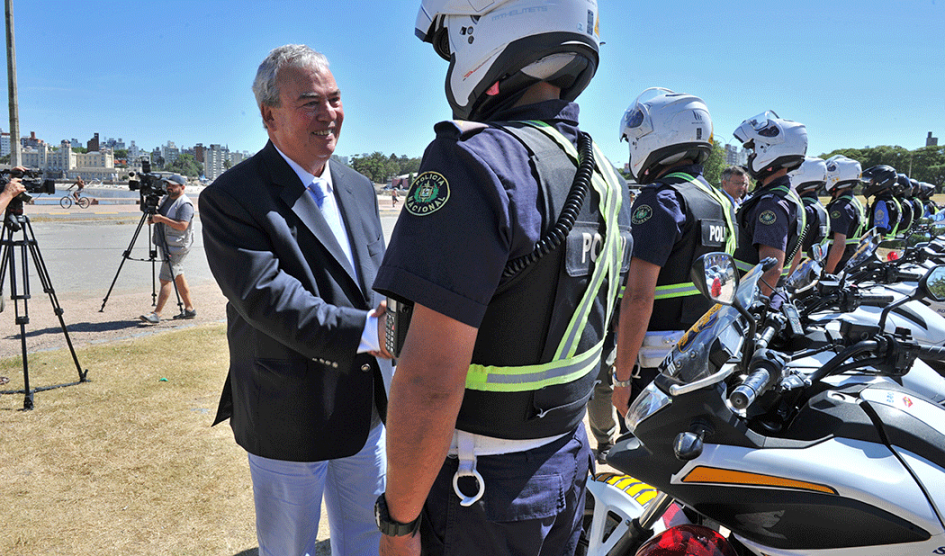 Ministro Luis Alberto Heber en lanzamiento de operativo Verano Azul en Montevideo Ministro Luis Alberto Heber en lanzamiento de operativo Verano Azul en Montevideo