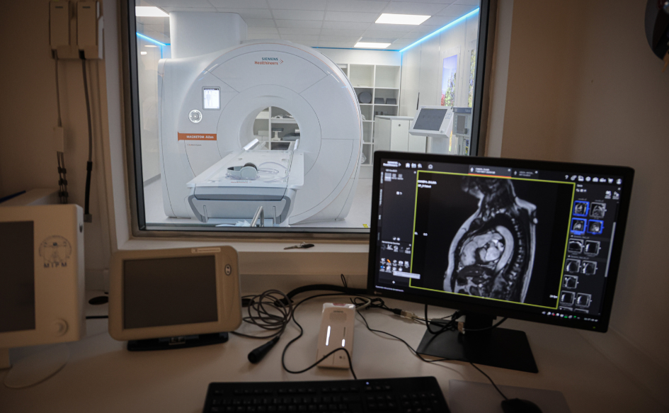 Rosario cuenta con nuevo resonador para mejorar acceso a estudios diagnósticos Resonador magnético en sanatorio de Camec