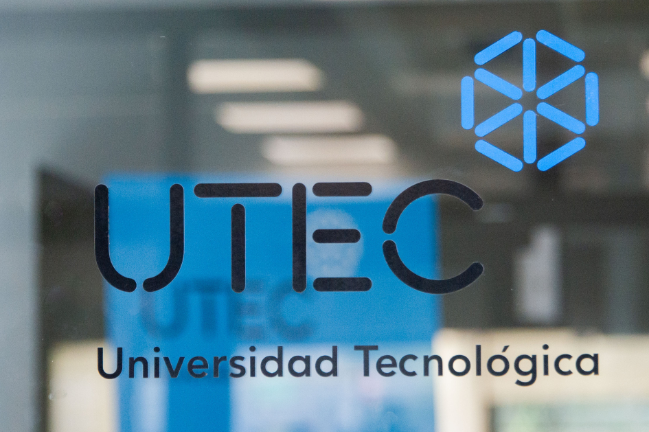 Logo de UTEC