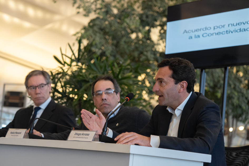 Martín Vallcorba, Pablo Menoni y Diego Arrosa