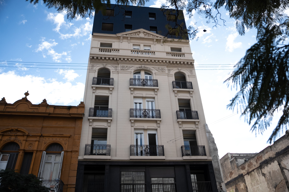 Gobierno entregó llaves de complejo de viviendas para jubilados y pensionistas Complejo habitacional Alba