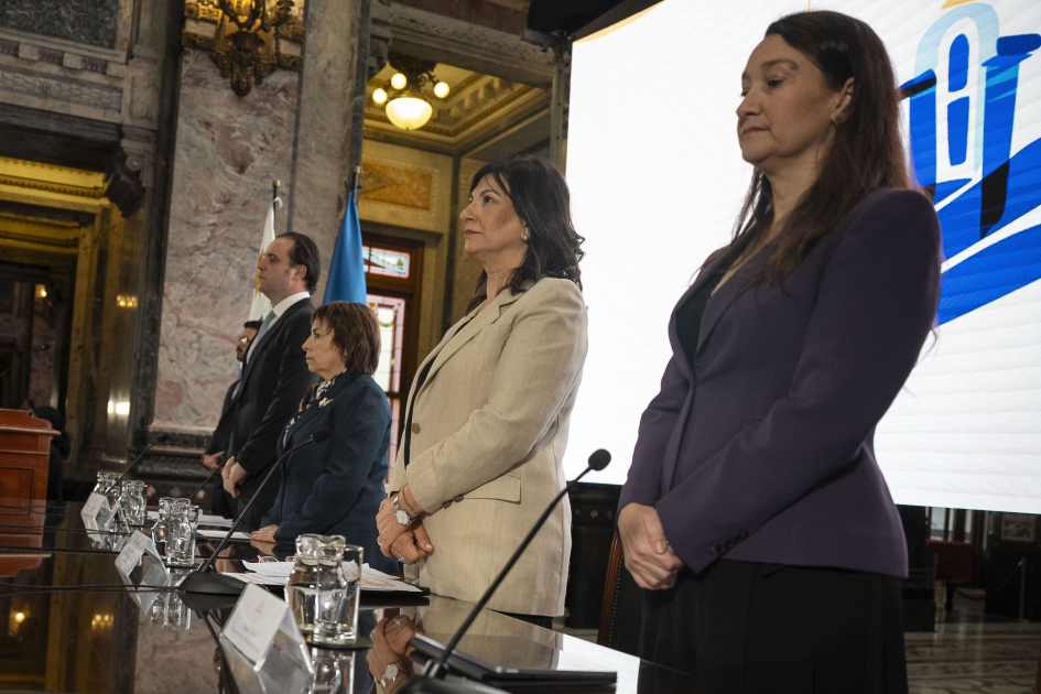presidente de la Corte Interamericana de Derechos Humanos, Juez Rodrigo Mudrovitsch; titular de la Suprema Corte de Justicia, Doris Morales; vicepresidenta en ejercicio, Blanca Rodríguez, y canciller en ejercicio, Valeria Csukasi.