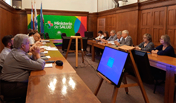 Ministro Jorge Basso con dirigentes del movimiento de usuarios de la salud