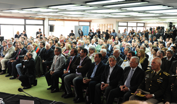 Público convocado por el Consejo de Ministros abierto, en la ciudad de Maldonado. Público convocado por el Consejo de Ministros abierto, en la ciudad de Maldonado.