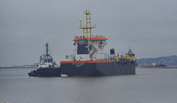 Nueva draga D11 21 de Julio