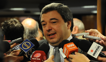 Ministro de Economía y Finanzas, Mario Bergara Ministro de Economía y Finanzas, Mario Bergara