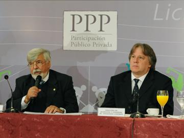 Ministro del Interior, Eduardo Bonomi y ministro Fernando Lorenzo de Economía y Finanzas Ministro del Interior, Eduardo Bonomi y ministro Fernando Lorenzo de Economía y Finanzas