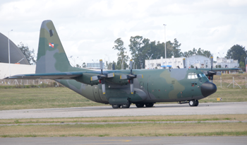 Avión Hércules C130 de la Fuerza Aérea Uruguaya Avión Hércules C130 de la Fuerza Aérea Uruguaya