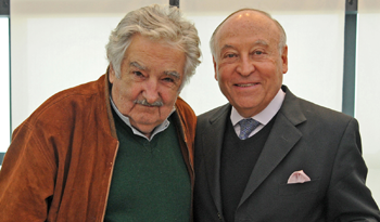 Presidente José Mujica y Enrique García, presidente ejecutivo de CAF - Banco de Desarrollo de América Latina Presidente José Mujica y Enrique García, presidente ejecutivo de CAF - Banco de Desarrollo de América Latina